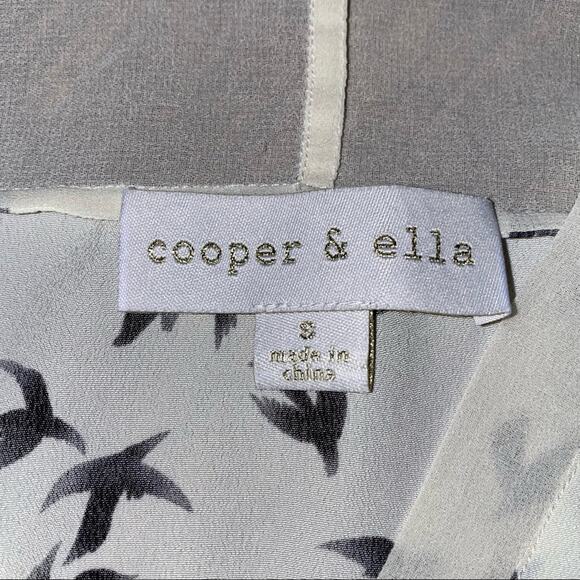 Cooper & Ella Sparrow Bird Print Peplum Top Size Small - Picture 3 of 12
